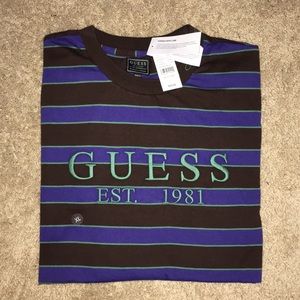 GUESS Longsleeve Tee